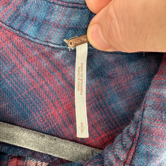 Free People Dip Dye Tunic Shacket Shirt Womens Small Blue Red Purple Button Down - Picture 7 of 13